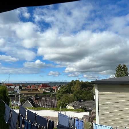 Sentralt I Fredrikstad Gratis Parkering Luaran gambar