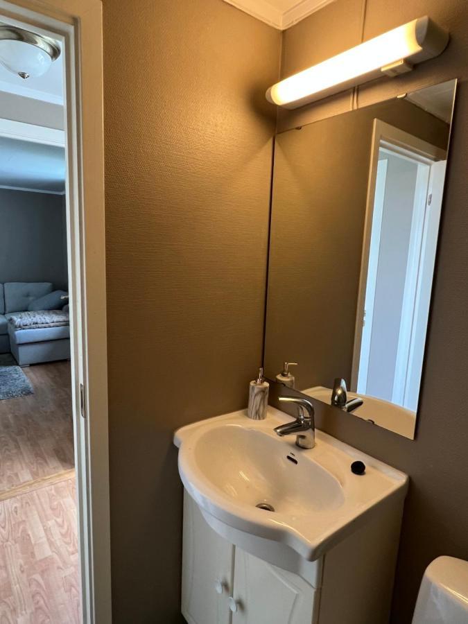 Sentralt I Fredrikstad Gratis Parkering Luaran gambar